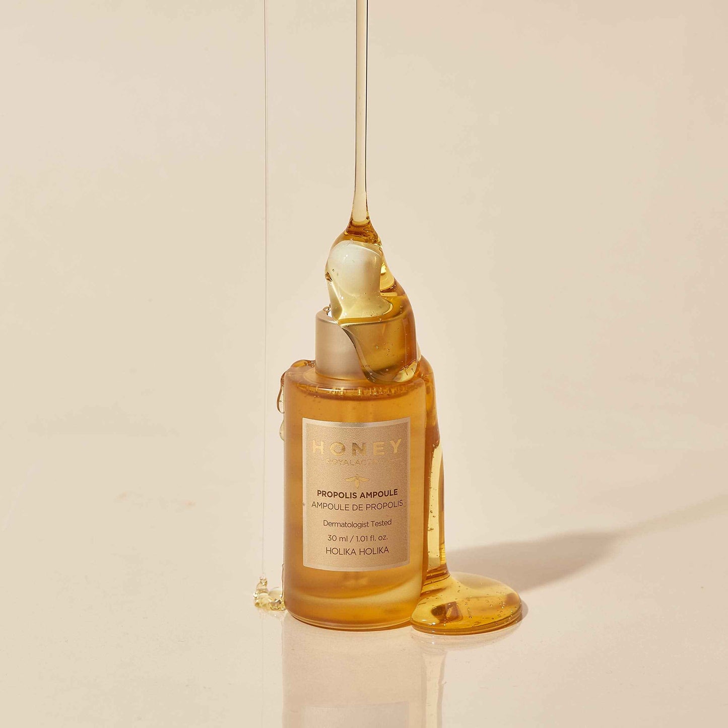 HOLIKA HOLIKA Honey Royal Lactin Propolis Ampoule - Face Serum 64% Propolis Extract - Royal Jelly, Niacinamide, Hyaluronic Acid, Shea Butter - Radiance Enhancing Hydrating Korean Skincare, 1.01oz