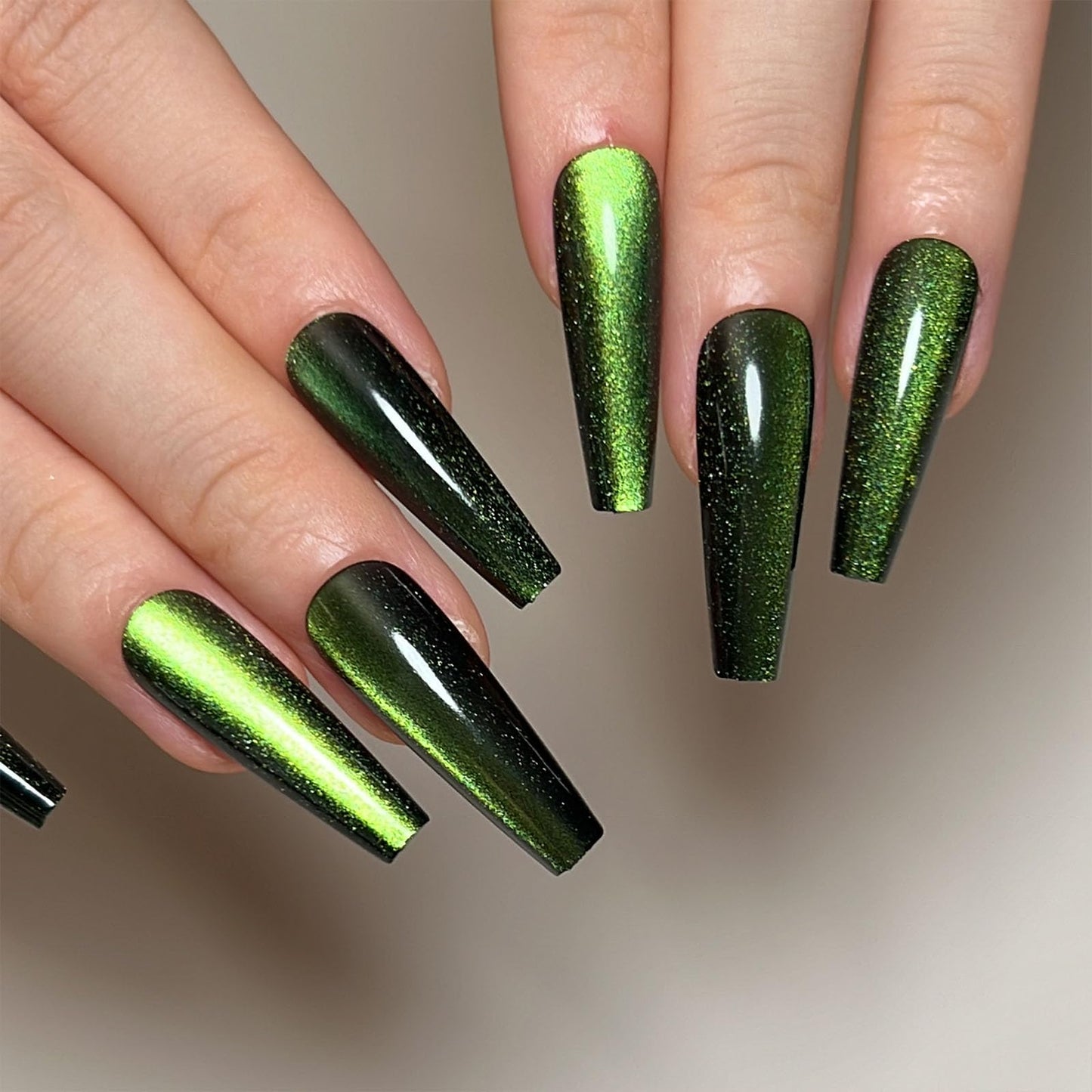 Green Press on Nails Long Coffin Cat Eye Fake Nails Press ons Silver Glitter Full Cover Extra Long Solid Color Acrylic Nails Glossy Stick Glue on Nails for Women Girls 24 Pcs