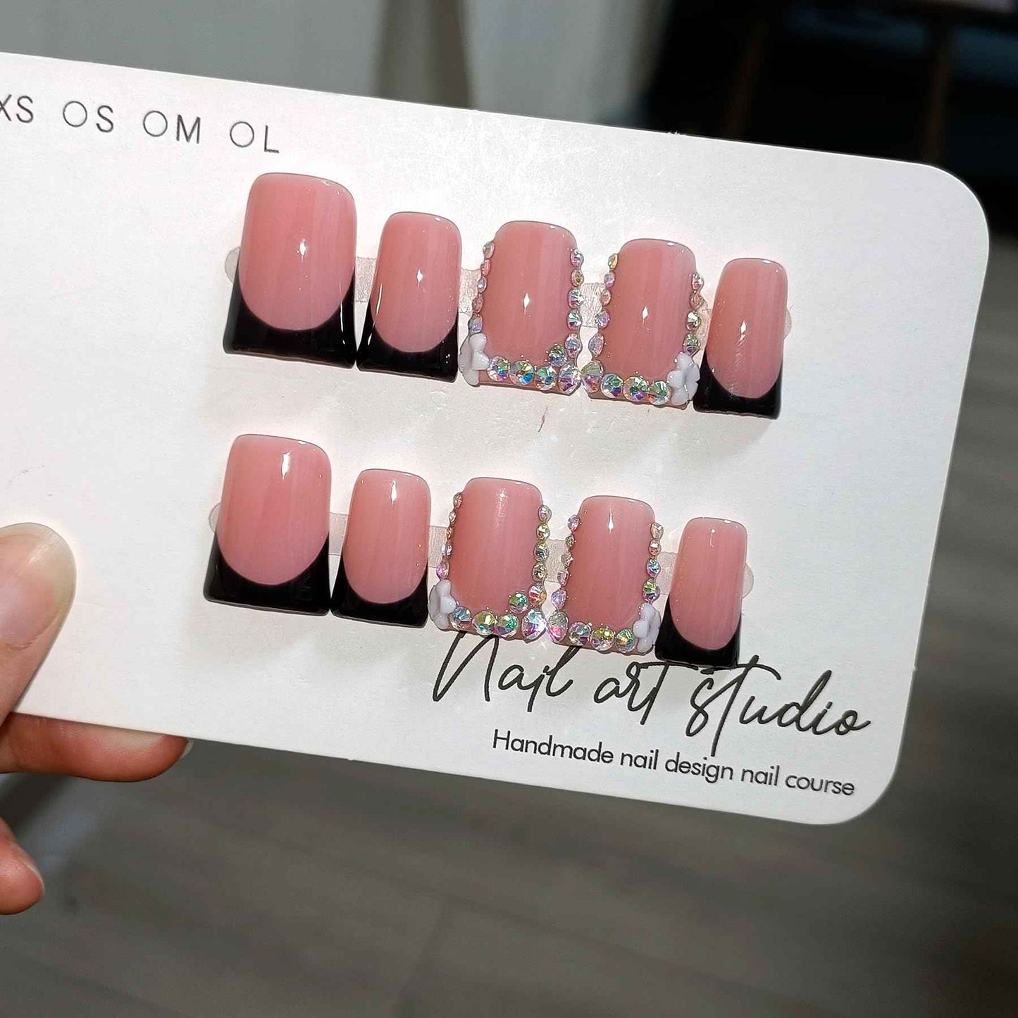 TENPAL Handmade Duck Nails Press on,Pink & Black French Tip Duckbill Tips with Rhinestone Edge,10PCS Glossy Glue on Nails Kit,Glitter Acrylic False Nails with Design,Y2K Punk Fake Nail for Women(M)