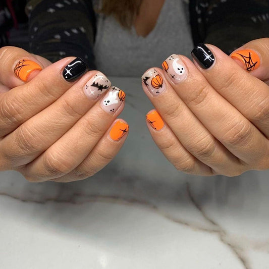 Halloween Press on Nails Short Square Bat Pumpkin Cute Ghost Fake Nails Balck Orange Pink Full Cover Glue on Nails Glossy Acrylic False Nails Press ons for Women 24 Pcs