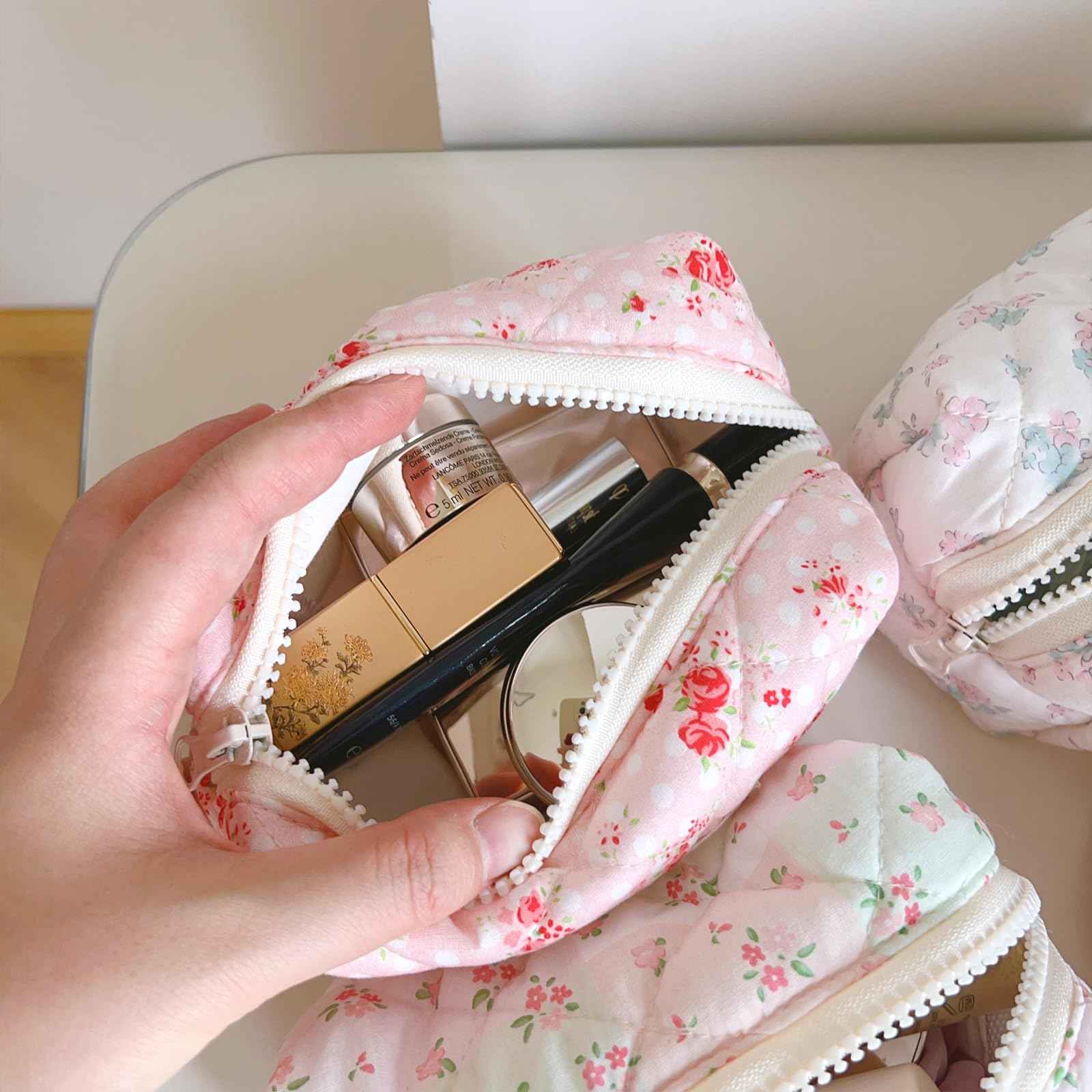 Sminra 2 Pieces Floral Makeup Bag, Cute Travel Quilted Cotton Small Cosmetic Bag Organizer, Coquette Aesthetic Preppy Pouch Purse Toiletry Bag for Women Girls accessories
