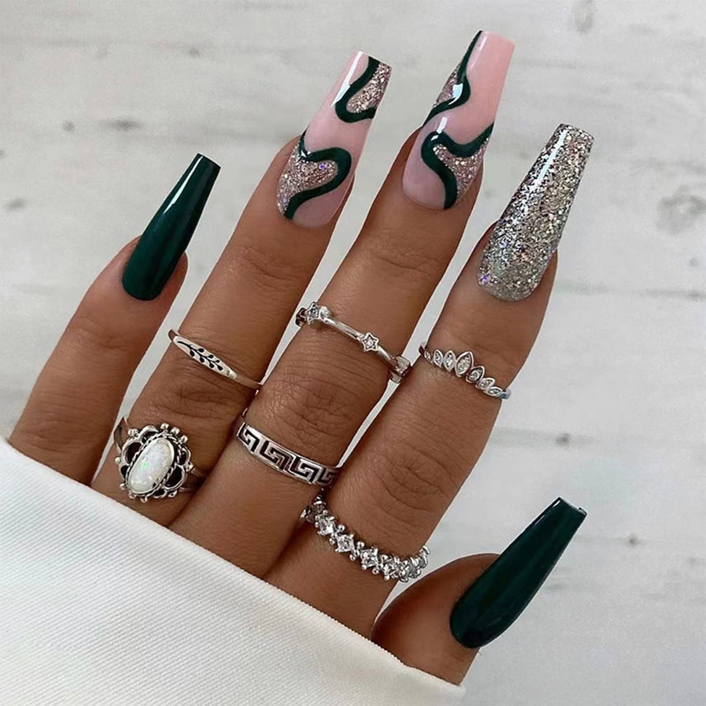 Long Press on Nails Coffin Shape Fake Nails Acrylic False Nails with Glitter Sequins Design Black Silver Full Cover Stick on Nails Glossy Glue on Nails for Women 24Pcs