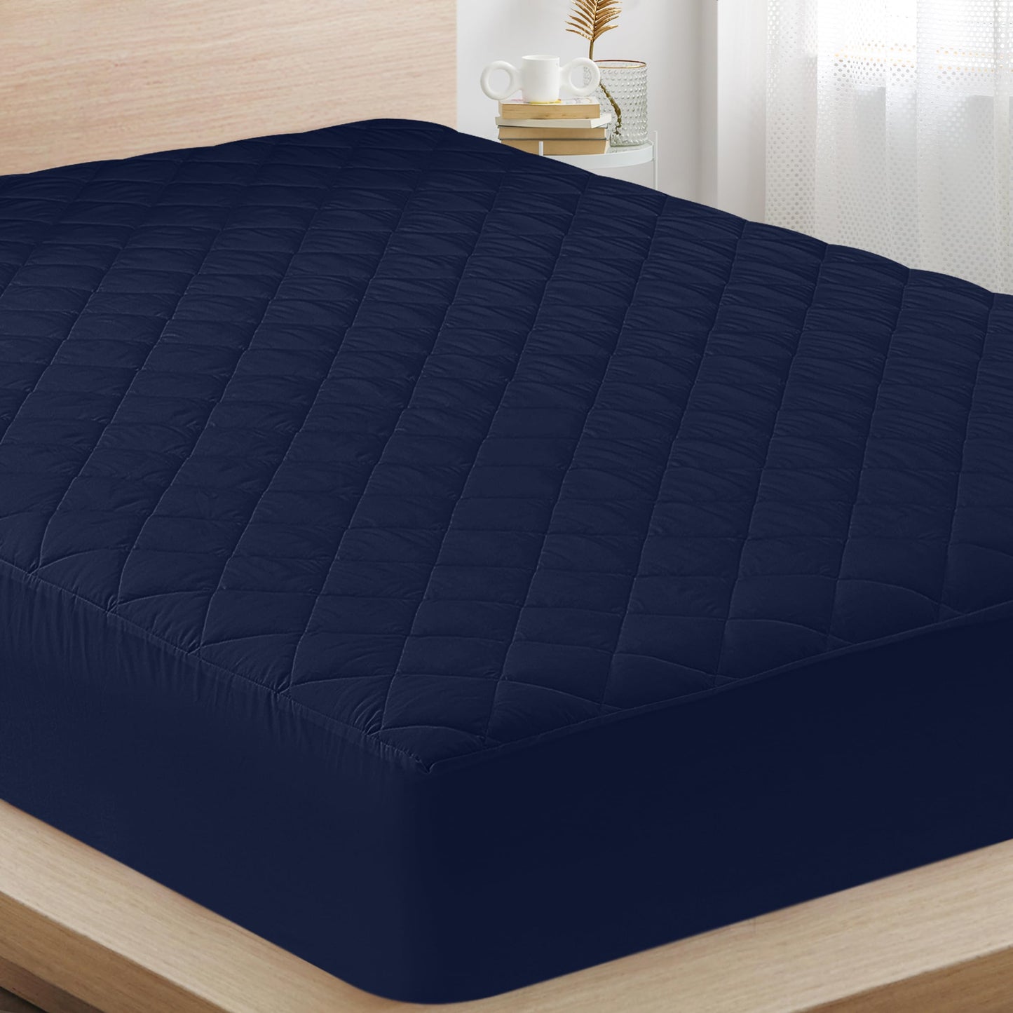 Utopia Bedding Quilted Fitted Mattress Pad (Twin, Navy) - Elastic Fitted Mattress Protector - Mattress Cover Stretches up to 16 Inches Deep - Machine Washable Mattress Topper