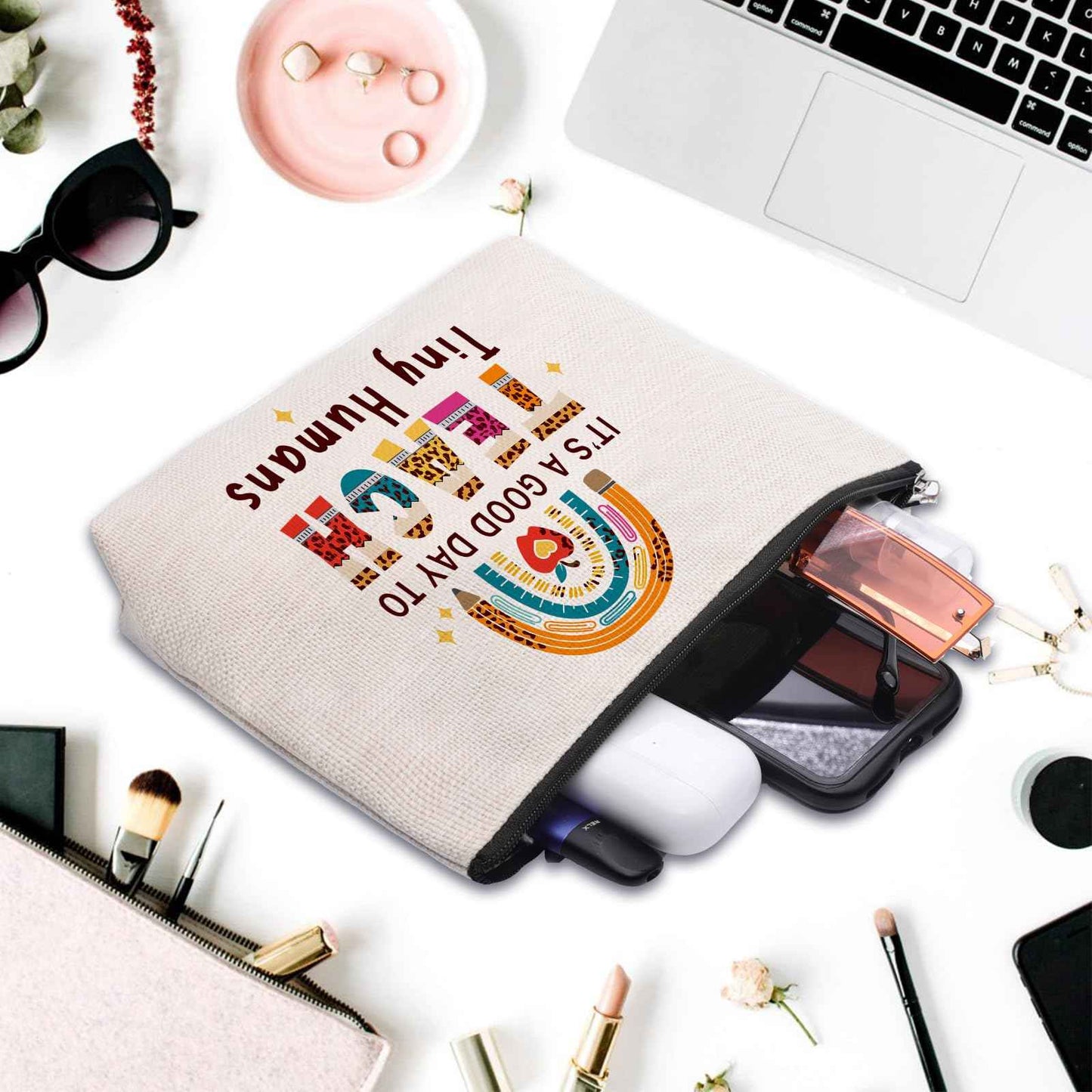 CEASQVAA Teacher Appreciation Gifts, Teachers Gifts for Women, Cool Birthday Gift for Teachers, Teacher Must Haves, Daycare Preschool Makeup Cosmetic Bag Pouch Stuff