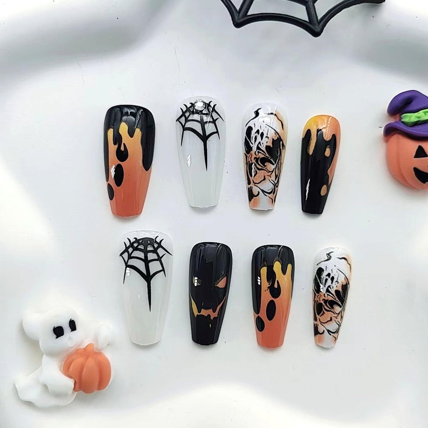 Halloween Press on Nails Medium Square Spider Web Ghost Face Fake Nails Glossy Glue on Nails Press ons Acrylic False Nails Full Cover Stick on Nails for Women Girls 24 Pcs