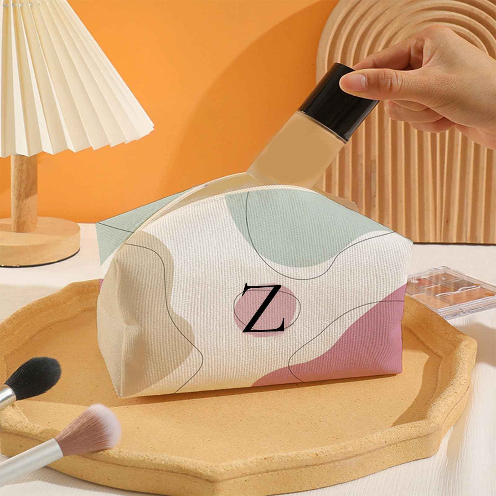 LYDZTION Personalized Initial Makeup Bag Letter Keychain, Custom Makeup Cosmetic Bag for Women Mom Best Friend Teen Girls Birthday Wedding Personalized Anniversary Bridal Shower Gifts (Z)