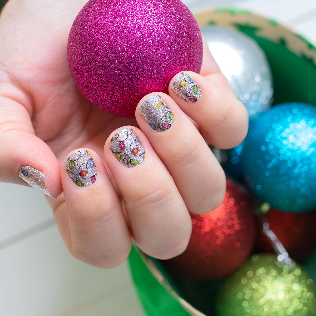 Color Street: Holiday De-light (Silver glitter w. Xmas lights)