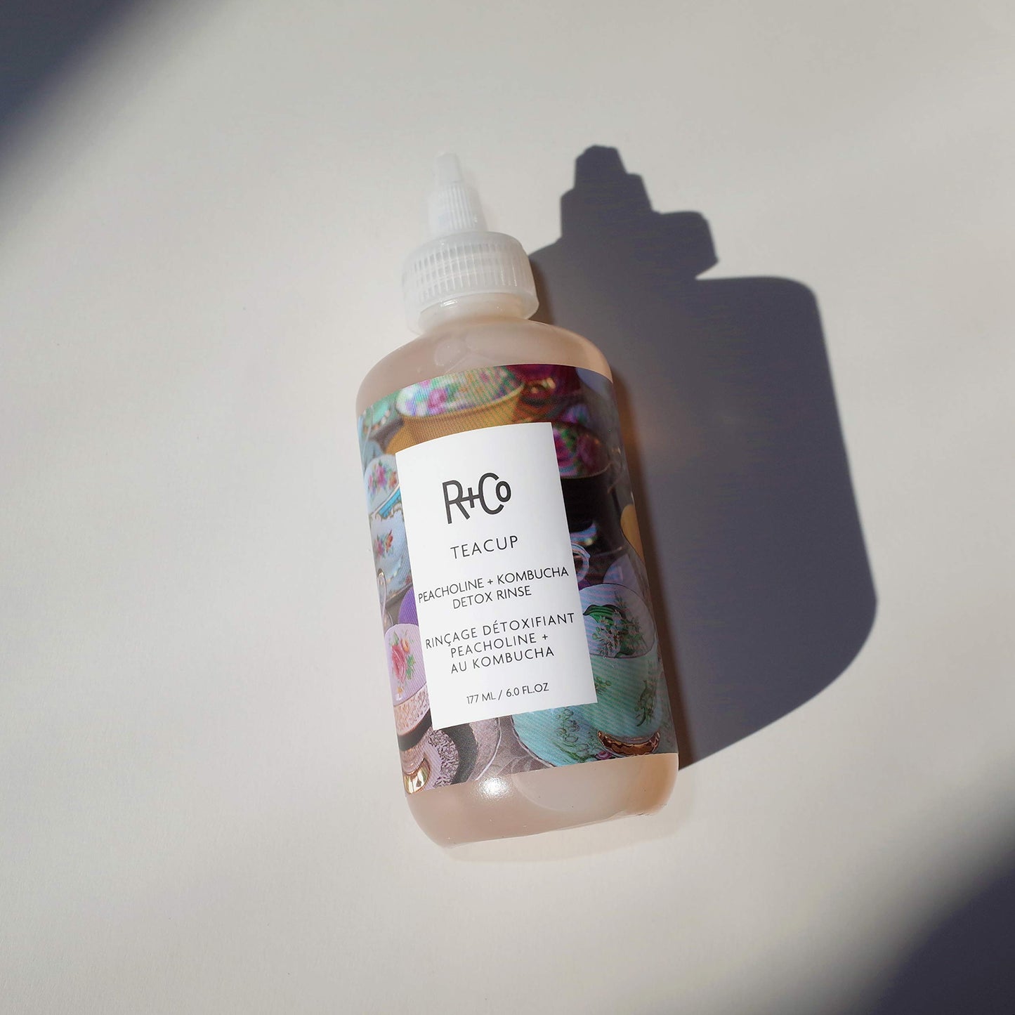 R+Co Teacup Peacholine + Kombucha Detox Rinse 177 ml / 6 oz