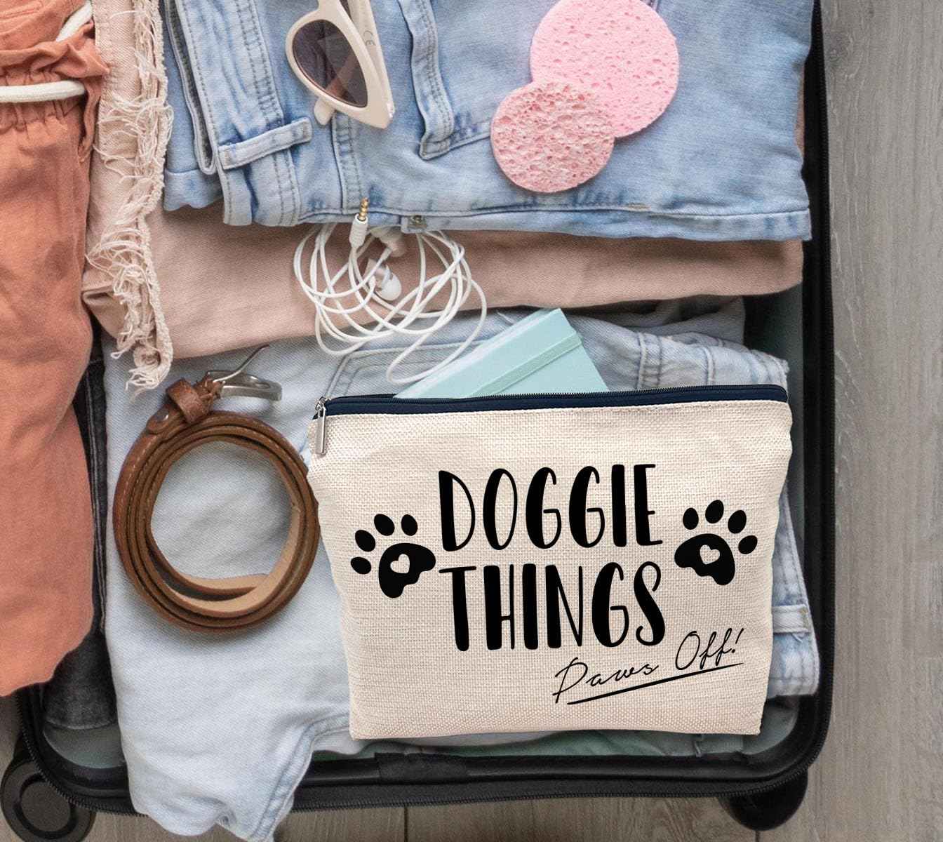 IWXYI Pet Mom Gift,Gift For Pet Mom,Doggie Things Bag,Dog Things Makeup Make Up Bag Zipper Pouch Travel Toiletry Gifts For Dog Mom Lover