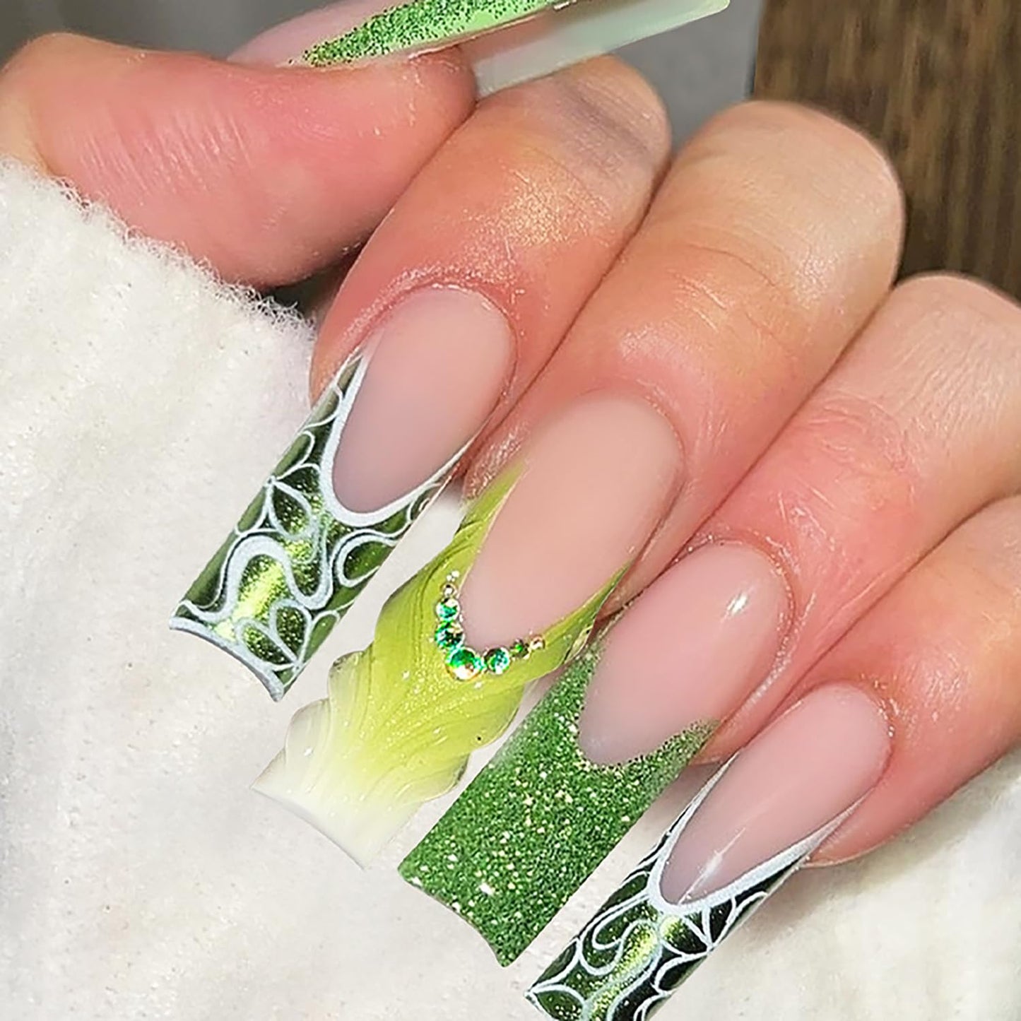 Long Coffin Press on Nails French Tip Green RIICFDD Fake Nails 3D Water Ripple Designs Rhinestone Nail Charms Acrylic Nails Full Cover Glue on Nails for Women and Girls Nail Decoration 24 Pcs