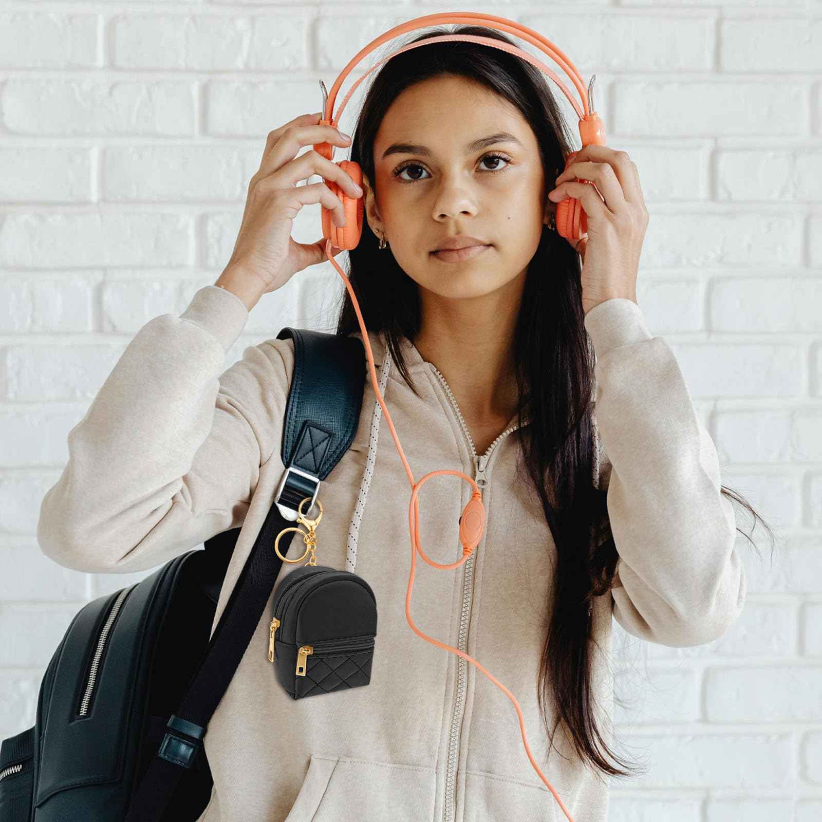 4 Pcs Mini Backpack Cosmetic Bag Keychain PU Leather Lipstick Holder Cute Case Coin Purse Wallet Card Holder Data Cable Organizer Zipper Pouch Portable Travel Storage Bag for Women