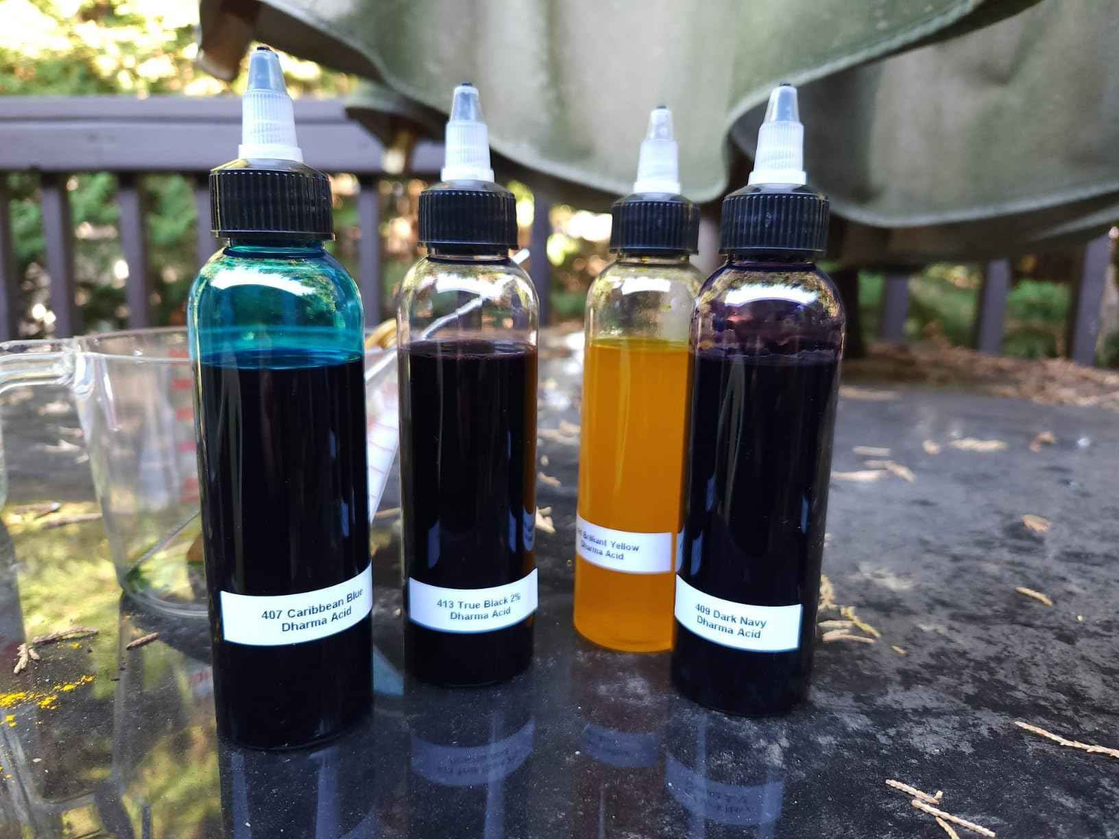 EOSAU 6 Pcs 1oz Plastic Squeeze Bottles with Twist Top Cap, 30ml Clear Dispensing Bottles, Empty Squirt Bottle for Liquids, Sauces, Arts, Crafts, Travel