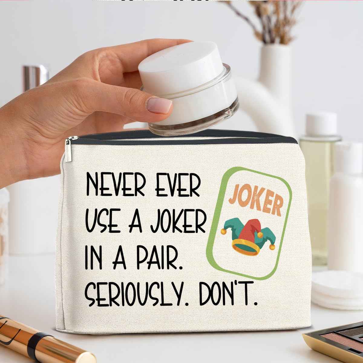 UPNEGE Funny Makeup Bag Mahjong Gifts for Women, Mahjong Lover Gifts Cosmetic Bag Zipper Makeup Pouch