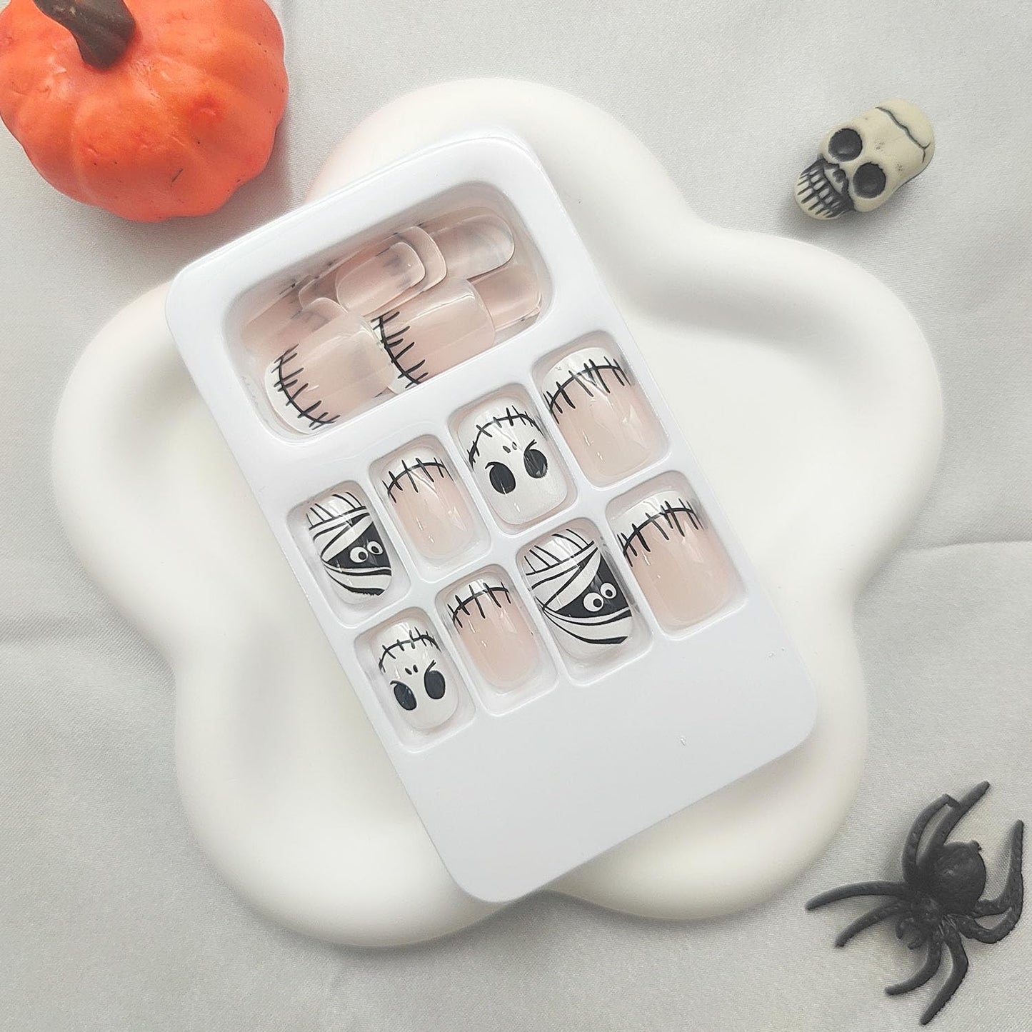 Halloween Press on Nails Short Fake Nails with Skull Designs Square White Full Cover Acrylic Nails Mummy Glue on Patches Nails Cute Halloween Stick on Nails for Women 24 Pcs