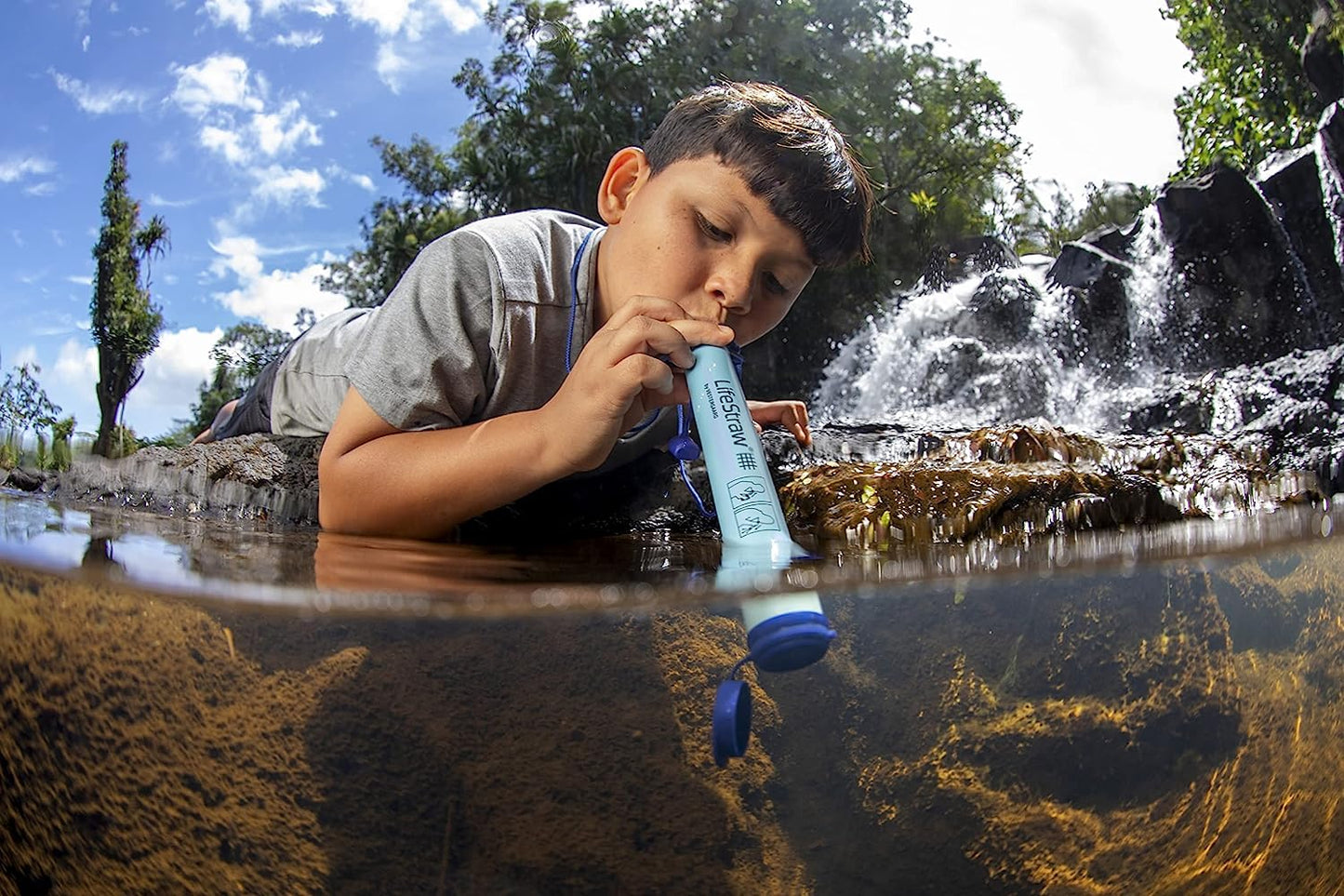 LifeStraw Personal Water Filter for Hiking, Camping, Travel, and Emergency Preparedness, Navy Blue