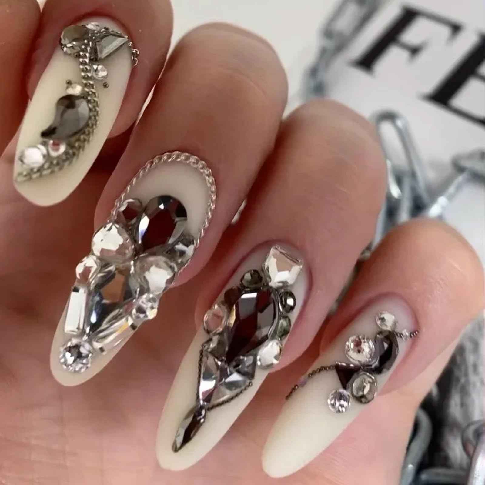 Tucnoeu 1 Box 6 Strips Nail Chains for Nail Art Gold Nail Chains Nail Art Charms Silver Chain Accessories Punk Nail Charms Nail Studs Silver Chain Accessories For Women Nail Art