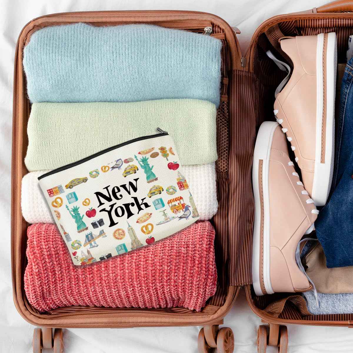 New York Travel Gift Cosmetic Bag New York Souvenir Makeup Bag Girls Trip Gifts Favors City Themed Gifts for Traveler Sister Bestie Friendship Anniversary Birthday Christmas Bachelorette Party Favors