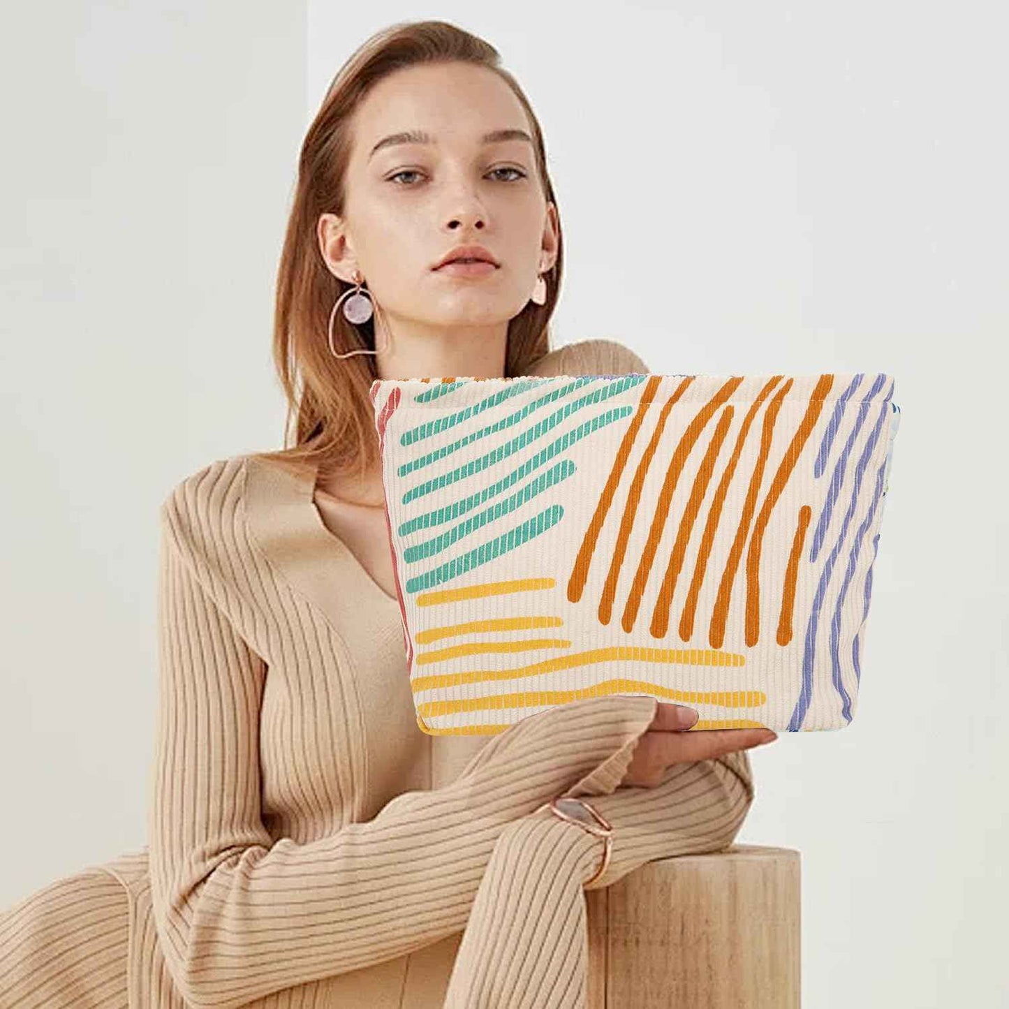 Wudimeitt Cosmetic bag Makeup bag Preppy Cute Corduroy Toiletry bag for women travel essentials (Graffiti art)