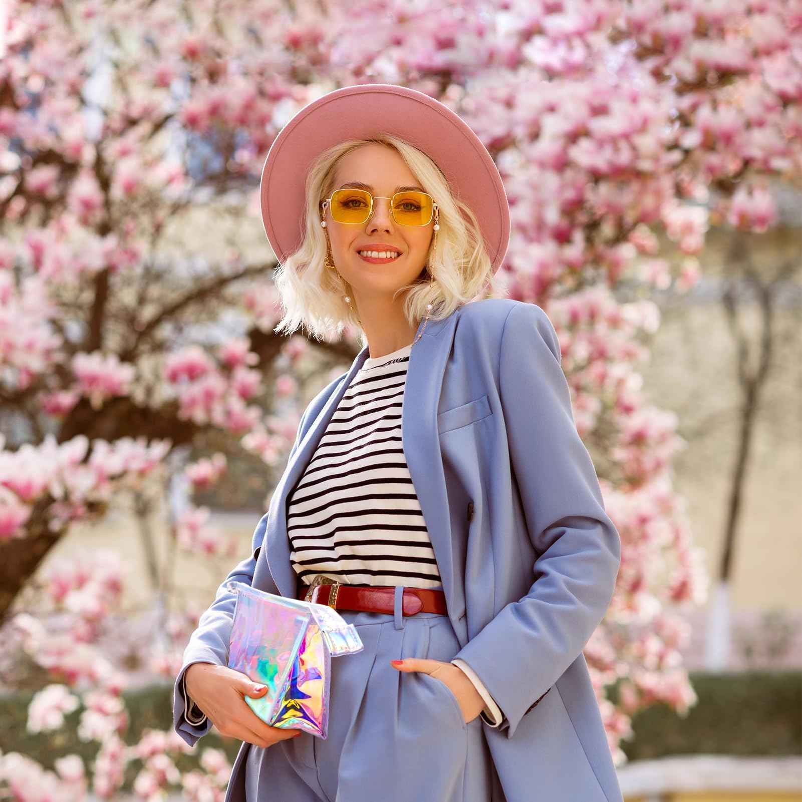 Zwish 2Pack Holographic Makeup Bags Bulk, Iridescent Pouch Portable Zippered Toiletry ， Travel Makeup Brush Holder, Makeup Organizer， Waterproof Cosmetic ， Gift Bags for Women