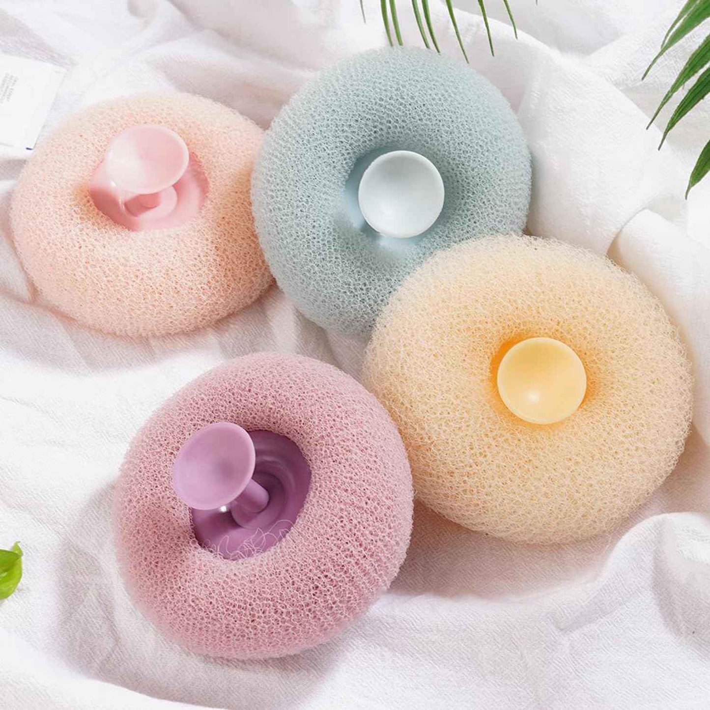 Super Soft Sunflower Suction Cup Bath Ball (Light Purple)