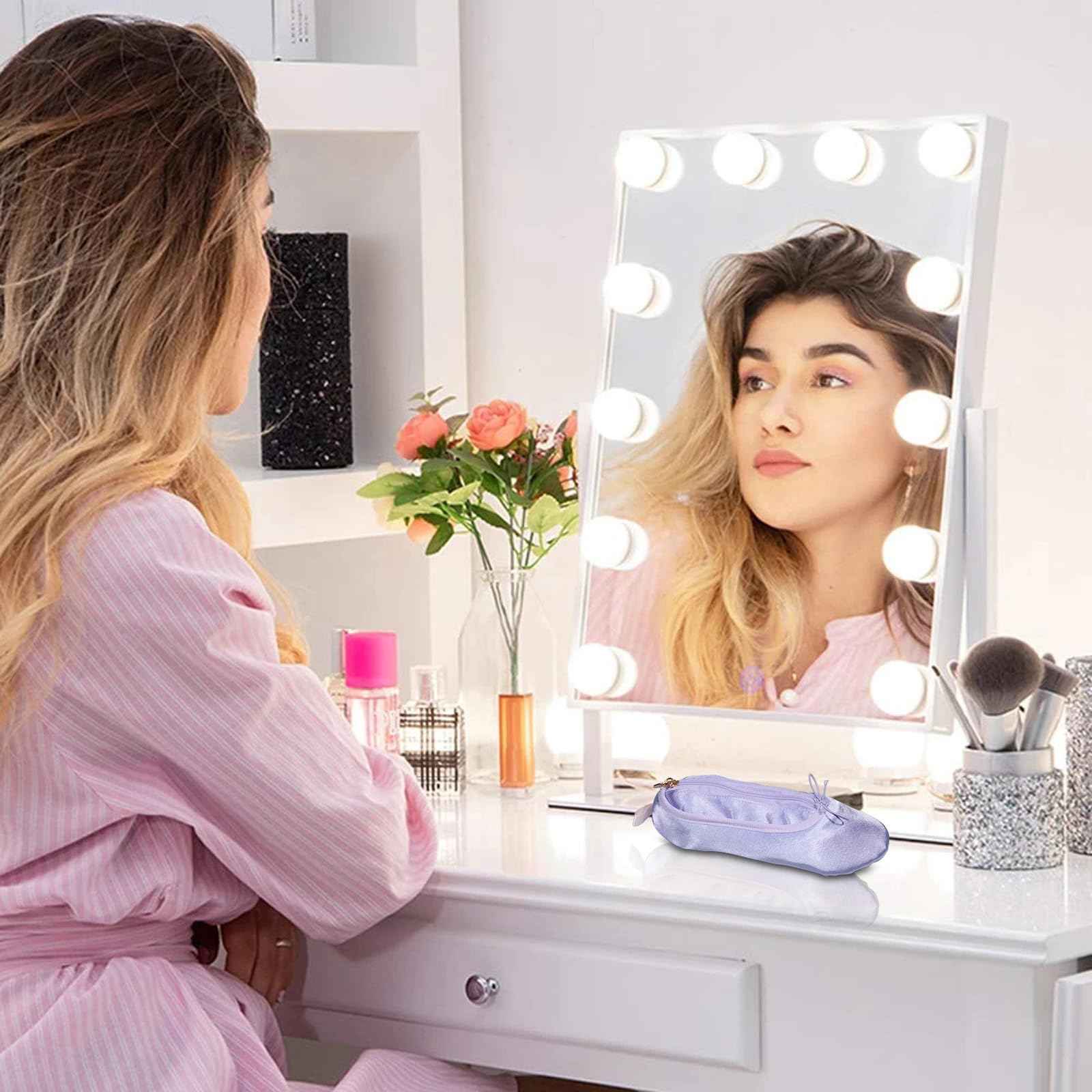 PWQEIONC Ballet Shoe Makeup Bag, Small Cosmetic Bag for Trip Portable Cosmetic Travel Bag, Makeup Organizer Bag Cosmetic Organizer for Women Girl Dancer Lover (Purple)