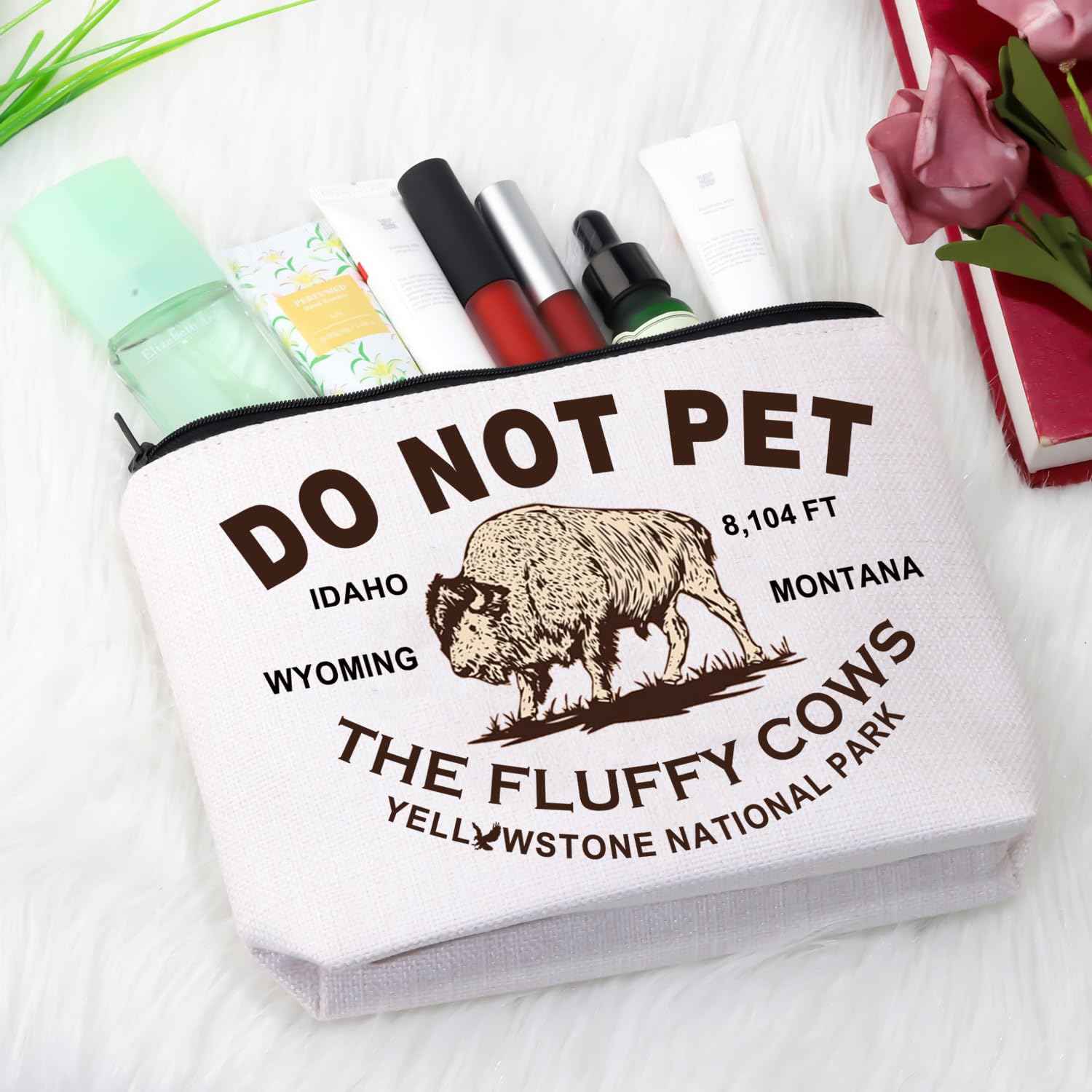 American Bison Buffalo Gift Buffalo Wyoming Souvenir Gift Do Not Pet the Fluffy Cows Buffalo Quote Makeup Bag (WYOMING MONTANA Bag)