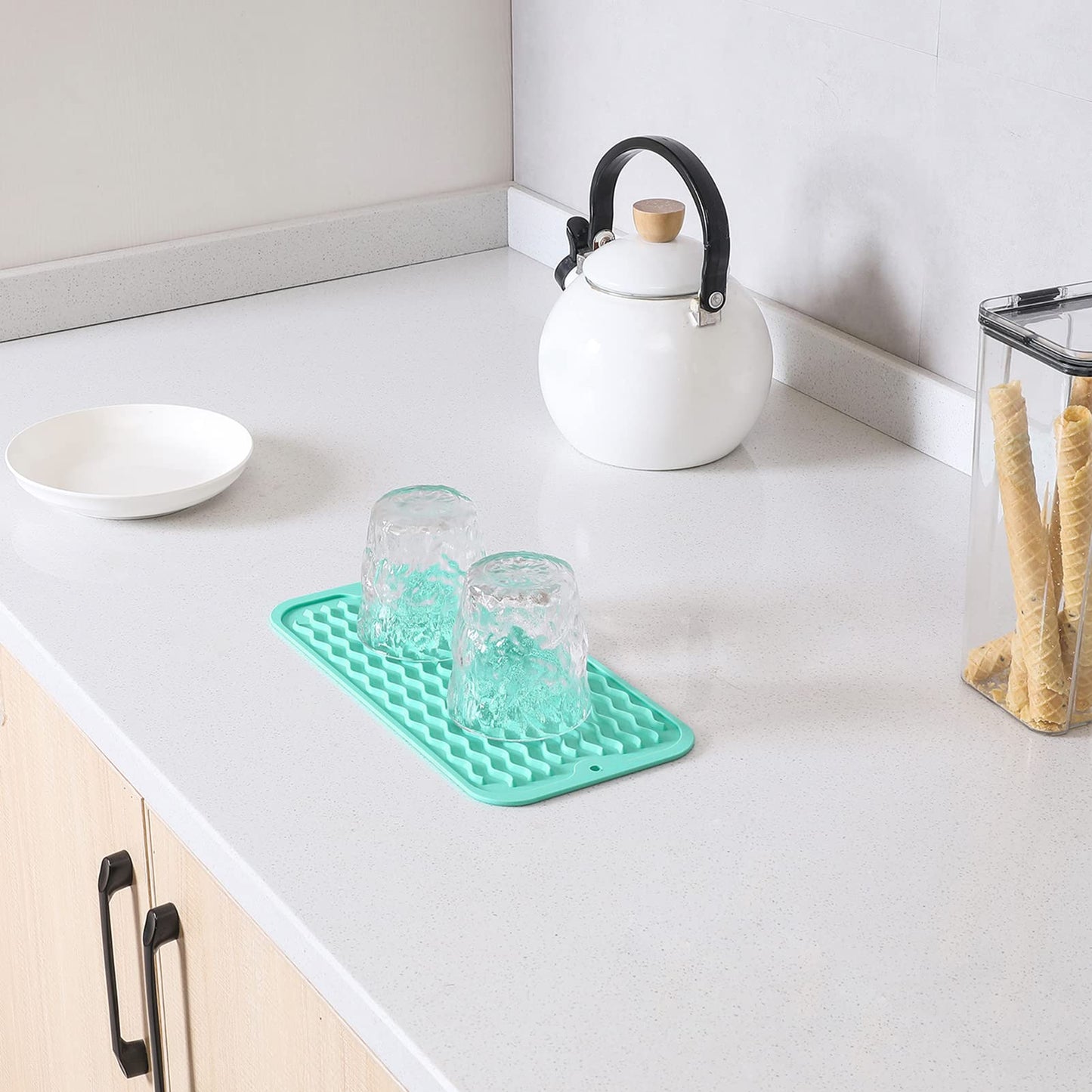 MicoYang Silicone Dish Drying Mat for Multiple Usage,Easy clean,Eco-friendly,Heat-resistant Silicone Mat for Kitchen Counter,Sink,Bar,Bottle,or Cup Mint S 12 inches x 6 inches