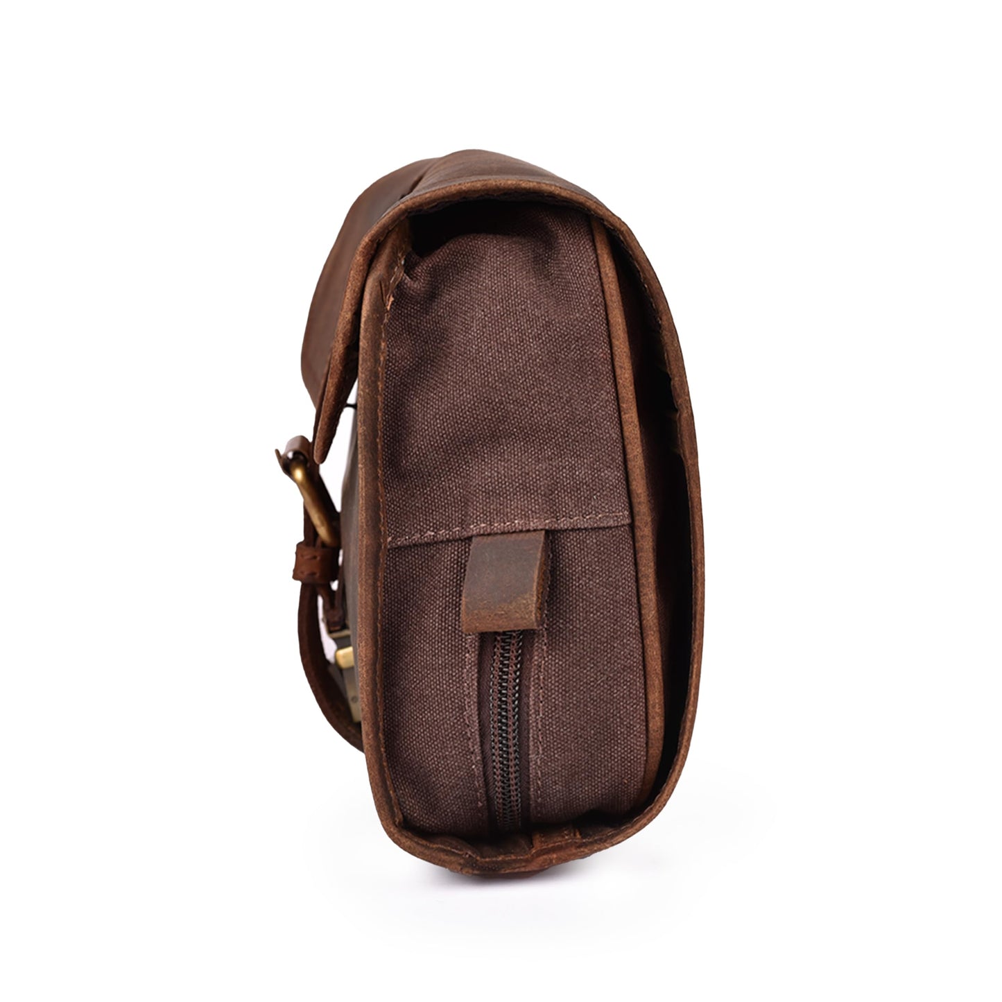 LEATHER VILLAGE Hanging Leather Toiletry Bag for Men – Handcrafted Vintage Premium Travel Dopp Kit with Waterproof Lining, Shaving Organizer and Shower Bathroom Essentials Case - Brown