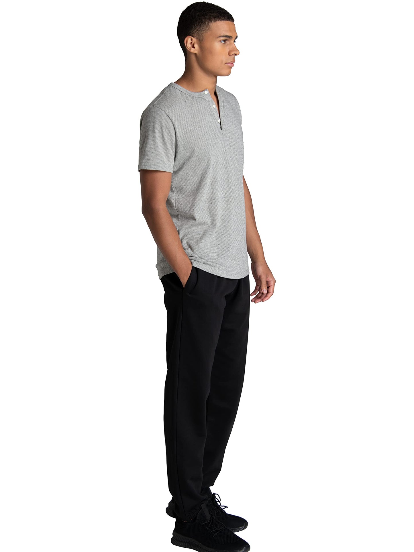 Fruit of the Loom Men's Eversoft Fleece Elastic Bottom Sweatpants with Pockets, Relaxed Fit, Moisture Wicking, Breathable, Black Ink, Small