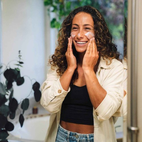 Badger Zinc Oxide Face Sunscreen SPF 30, Lightweight Mineral Sunscreen for Face, Matte Finish, No White Cast, Vegan, Water Resistant, Unscented, Mineral Sunblock Facial Lotion, 1.7 fl oz, 2-Pack