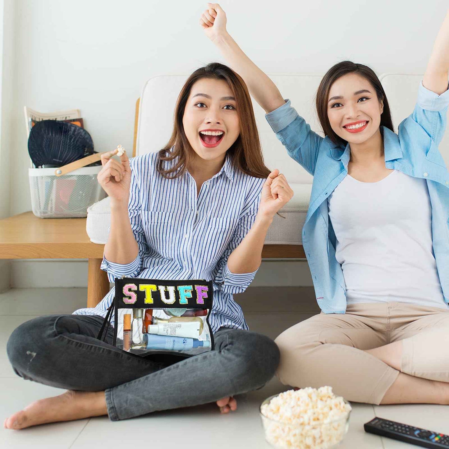 Buryeah 4 Pcs Chenille Letter Pouch Flat Nylon Clear Snack Bags Flat Multipurpose Zipper Makeup Bag for Travel Toiletry Bag Water-proof Cosmetic Pouch for Women(Simple Style)