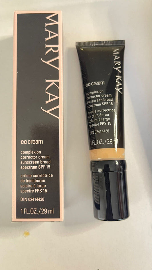 Mary Kay CC Cream Sunscreen Broad Spectrum SPF 15 1fl. oz / 29 mL - Medium to Deep