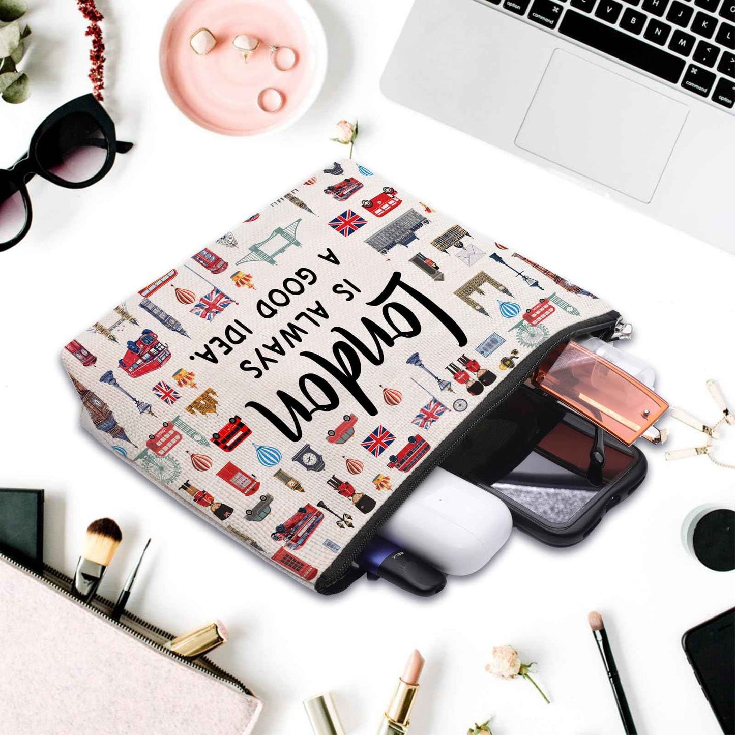 London Lover Souvenirs Gifts: Themed Travel Organizer for Women, Friends - Zipper Pouch Accessories Bag