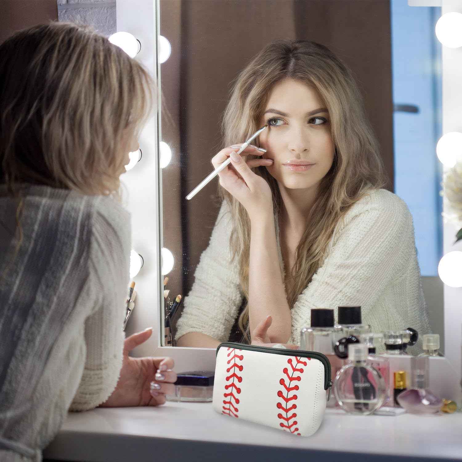 AJLTPA Cosmetic Bag Waterproof Neoprene Zipper Pouch Travel Portable Toiletry Makeup Bags Organizer Case for Women and Girls, Tropical Flamingo