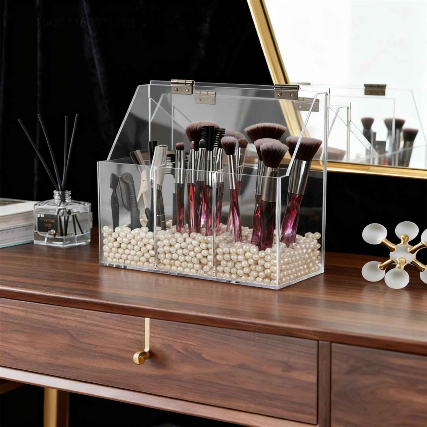 Okllen Makeup Brush Holder with Dustproof Lid, White Pearls, Acrylic Clear Makeup Brush Organizer with 3 Compartment, Large Cosmetic Brush Storage Box Case for Vanity, Bathroom, Bedroom