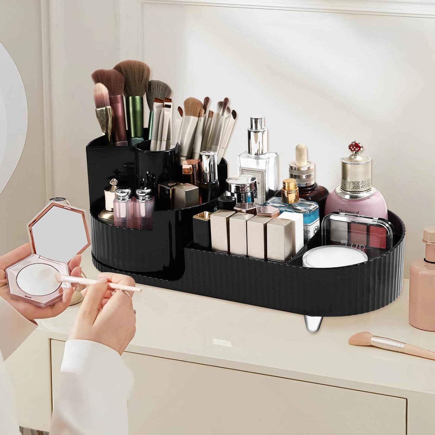 Wlicon Rotating Makeup Organizer Cosmetic Organizer, Cosmetic Display Case Round Vanity Makeup Organizer Cosmetic Storage Display box for Skincare, Brushes, Eyeshadow, Lipstick (Black)