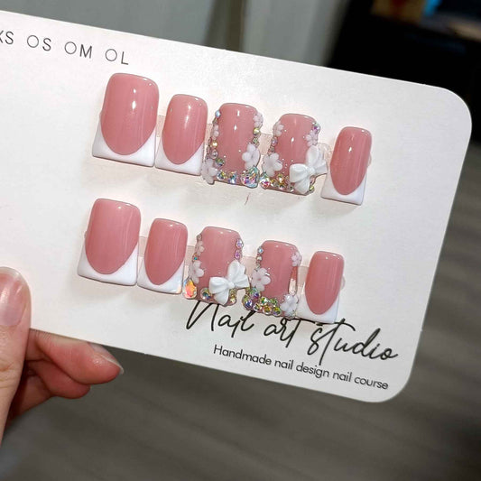 TENPAL Short Coffin Duckbill Press on Nails,White French Tip Fake Nails with Rhinestones & 3D Bow Designs,10PCS Soft Gel Glue on Nails with Tools,Elegant Glossy False Nails for Daily Wedding Wear(L)