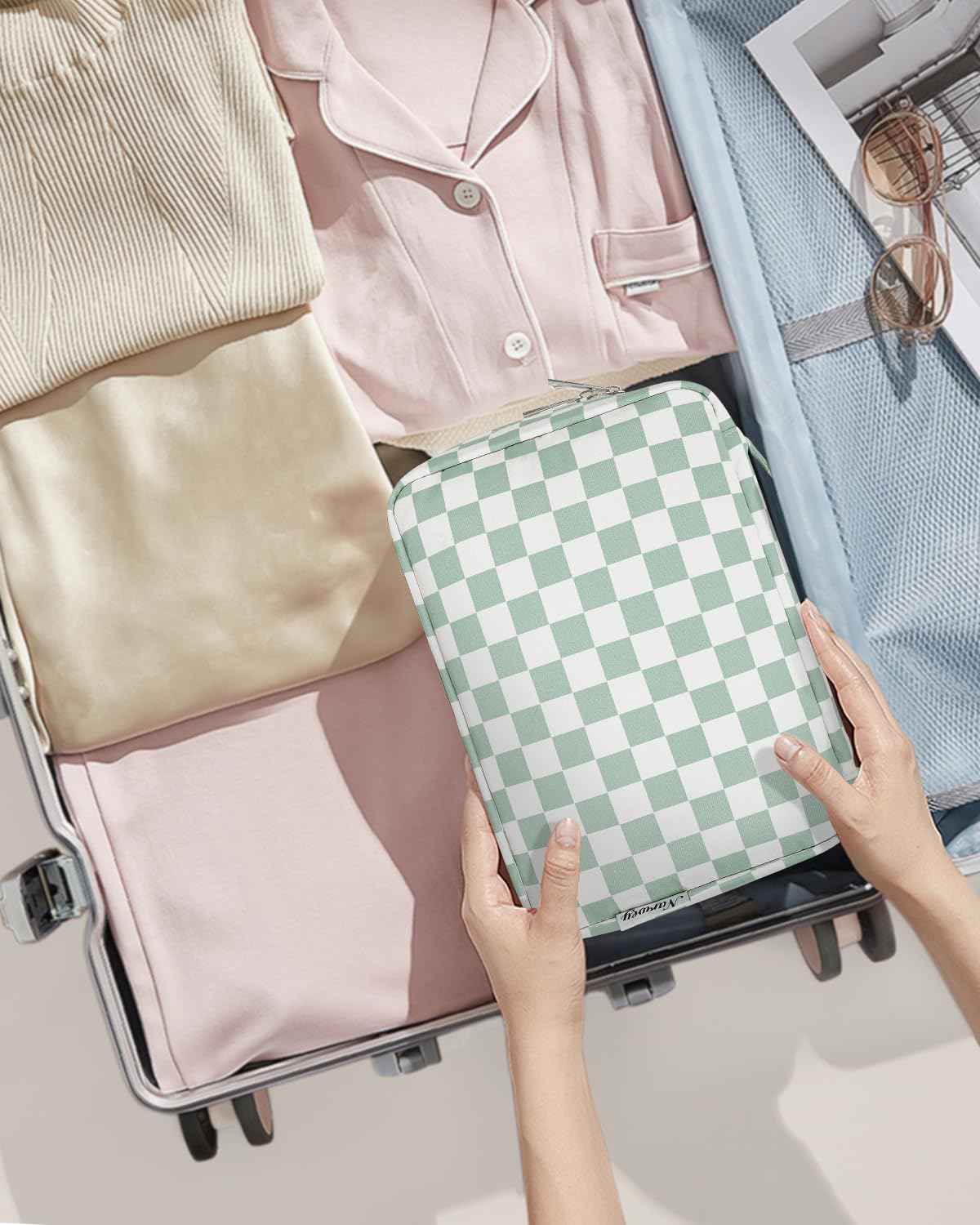 Narwey Small Hanging Travel Toiletry Bag for Women, Travel Bag for Toiletries, Checkered Makeup Bag Organizer Cosmetic Bags Make Up Bags for Girls (Mint Green Checkerboard)