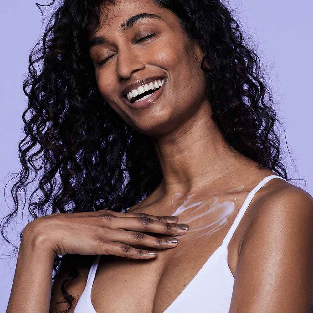 frank body Niacinamide Correcting Body Serum | Evens Skin Tone & Soothes Redness | With Niacinamide, Green Tea & Berry Extracts | Vegan & Cruelty-Free | Berry Scent | 140ml/4.43 fl oz