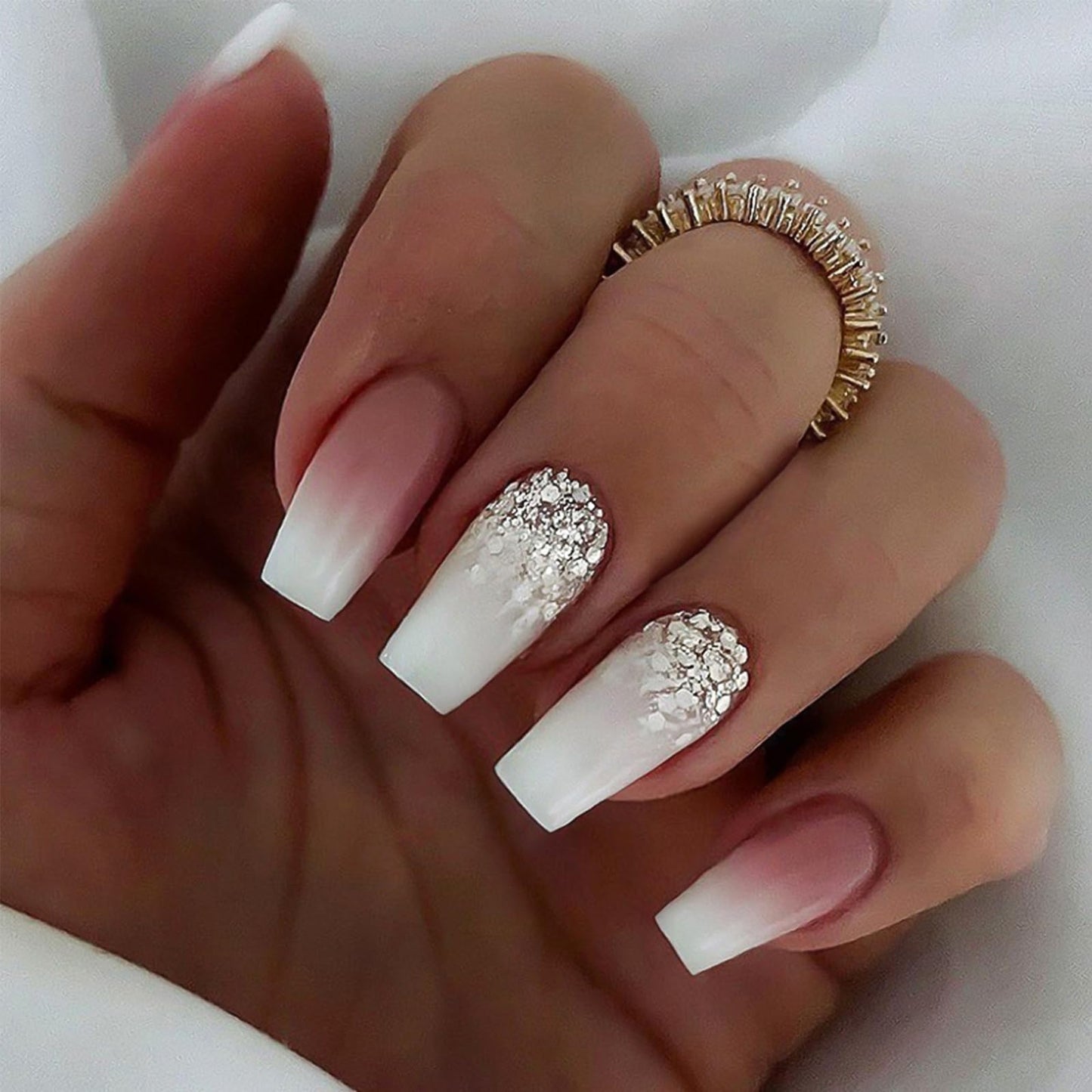 FOAMEE Ombre Press on Nails Medium Coffin Bling Fake Nails with Sequins Designs Acrylic Glossy False Nails for Women