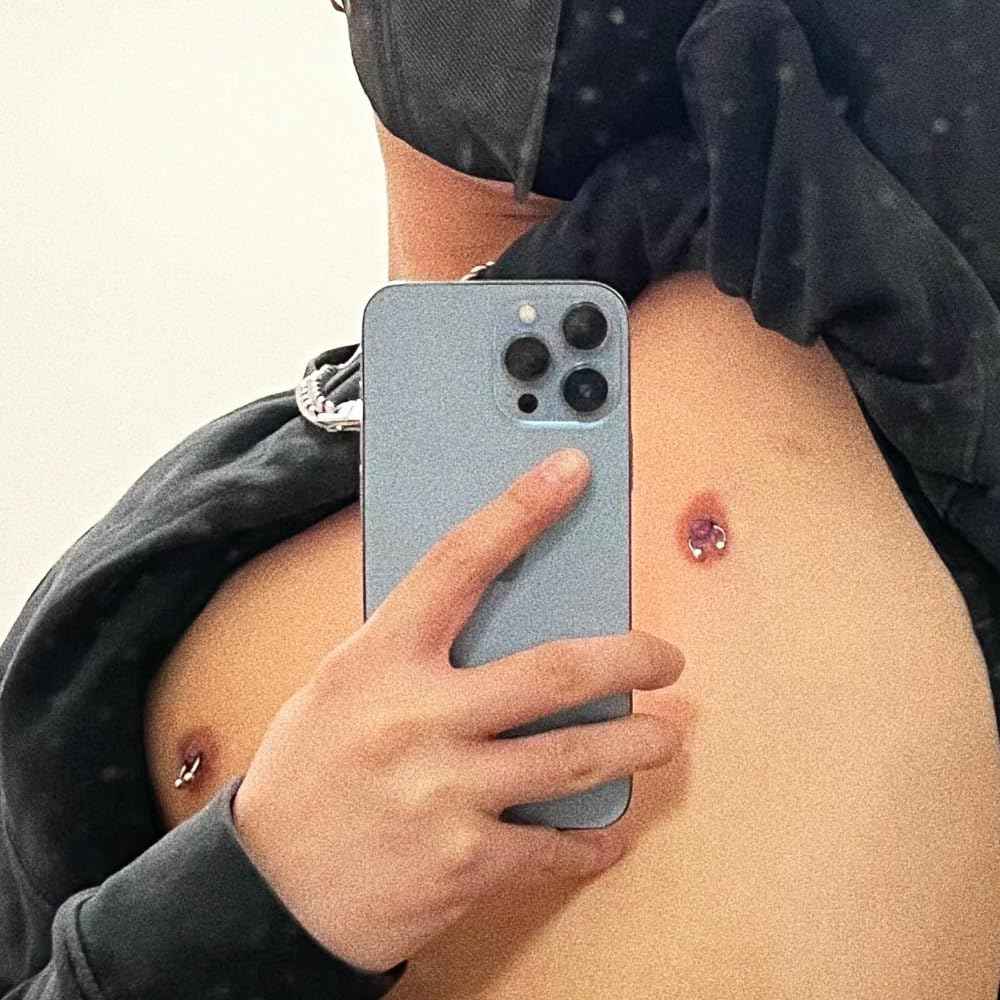 AM RONG MAGIC Professional Body Piercing Kit for Septum/Nose, Self Nose Piercing Gun ,Safe Piercing Gun Kits, Self Nose Piercing Needle Tool Kits Stainless Steel for Women Men ﻿ (white- septum piercing kit)