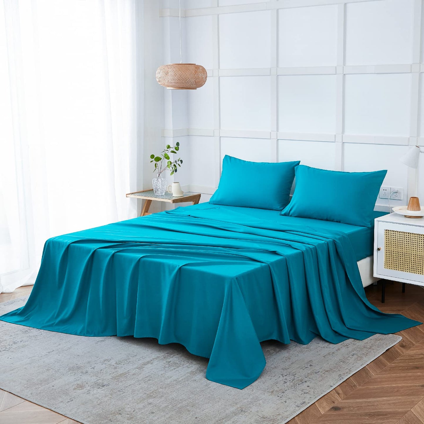 ILAVANDE Teal Queen Sheets Set, 4 Piece Hotel Luxury Super Soft 1800 Series Microfiber Queen Bed Sheets Set-Wrinkle Free & Breathable-14 Deep Pocket Teal Sheets for Queen Size Bed(Queen,Teal)