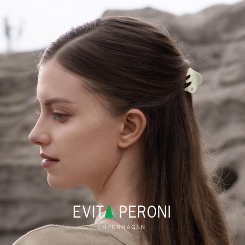 EVITA PERONI Hair Clip, Classic Small Claw Clip, Colorful Mini Hair Clips Acetate version