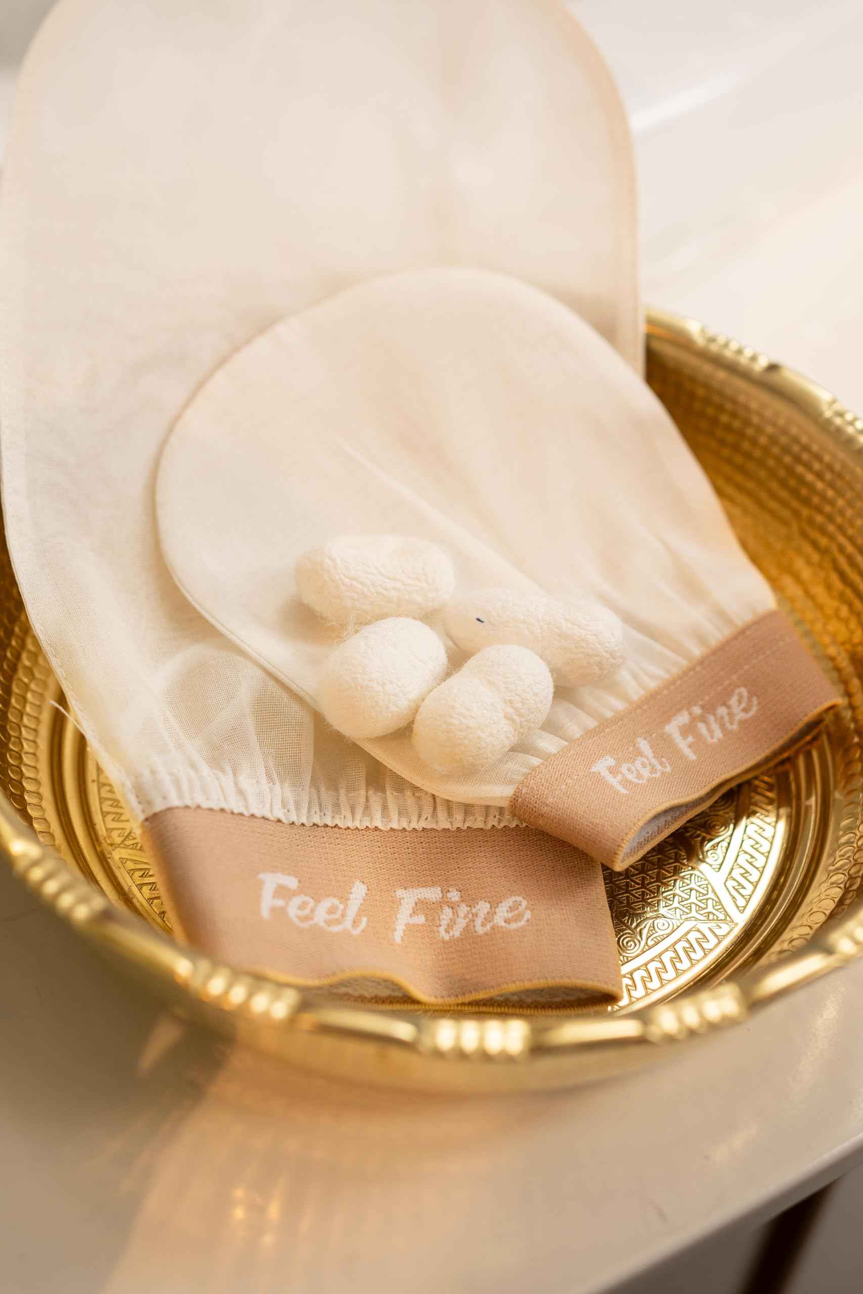 Feel Fine Turkish Exfoliating Mitt Set – 100% Raw Silk Hammam Kese Glove for Men & Women | Handcrafted Turkish Skin Peeling Scrubber Bath & Sauna Exfoliator (Feel Fine)