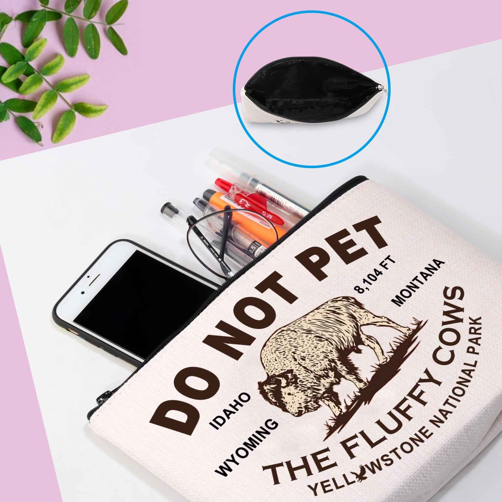 American Bison Buffalo Gift Buffalo Wyoming Souvenir Gift Do Not Pet the Fluffy Cows Buffalo Quote Makeup Bag (WYOMING MONTANA Bag)