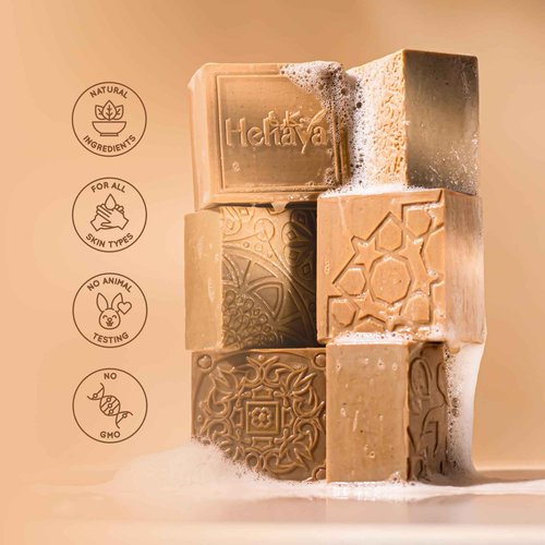 Hekaya Saffron Aleppo Soap Bar – Organic Olive Oil Soap for Face, Body & Hair – Handmade Natural Body Wash – 4-Pack for Face & Body | Natural, Moisturizing,(17.6 oz Total)