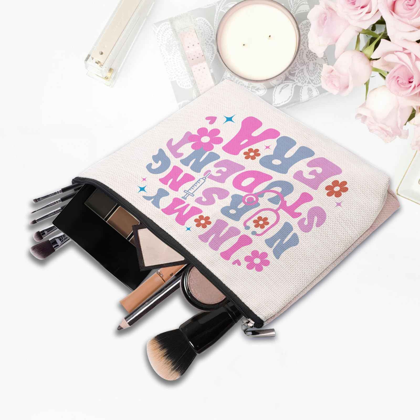 CEASQVAA Nursing Gifts for Nurses, In My Nursing Era Makeup Bag, Future Nurse Gifts, Nurse Graduation Gift Essentials Stuff Cosmetic Bag Pouch