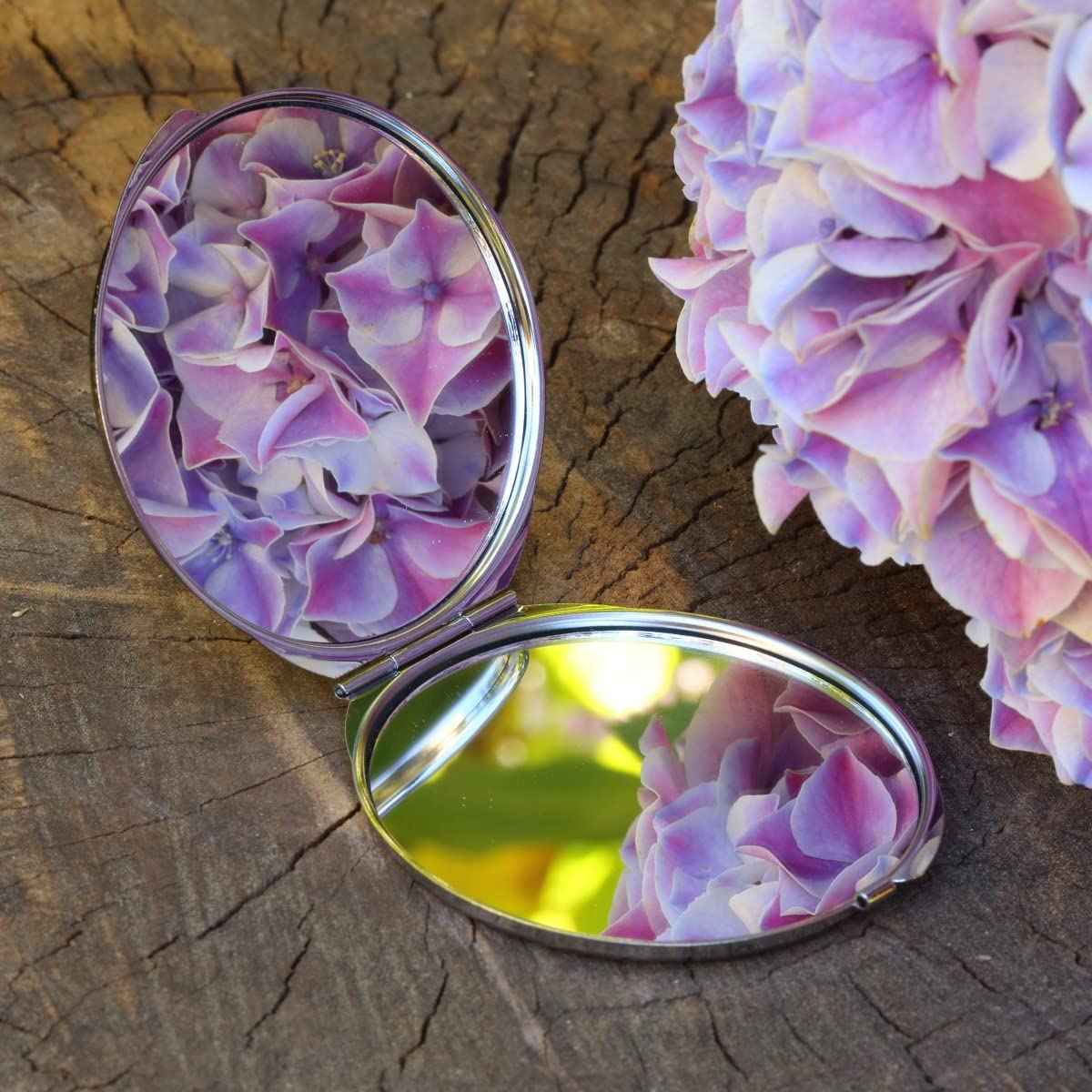 NewCharms Alice in Wonderland with Cat and Mouse Compact with Mirrors - Perfect Pocket and Purse Size Folding Mirror for Applying Make Up Anywhere