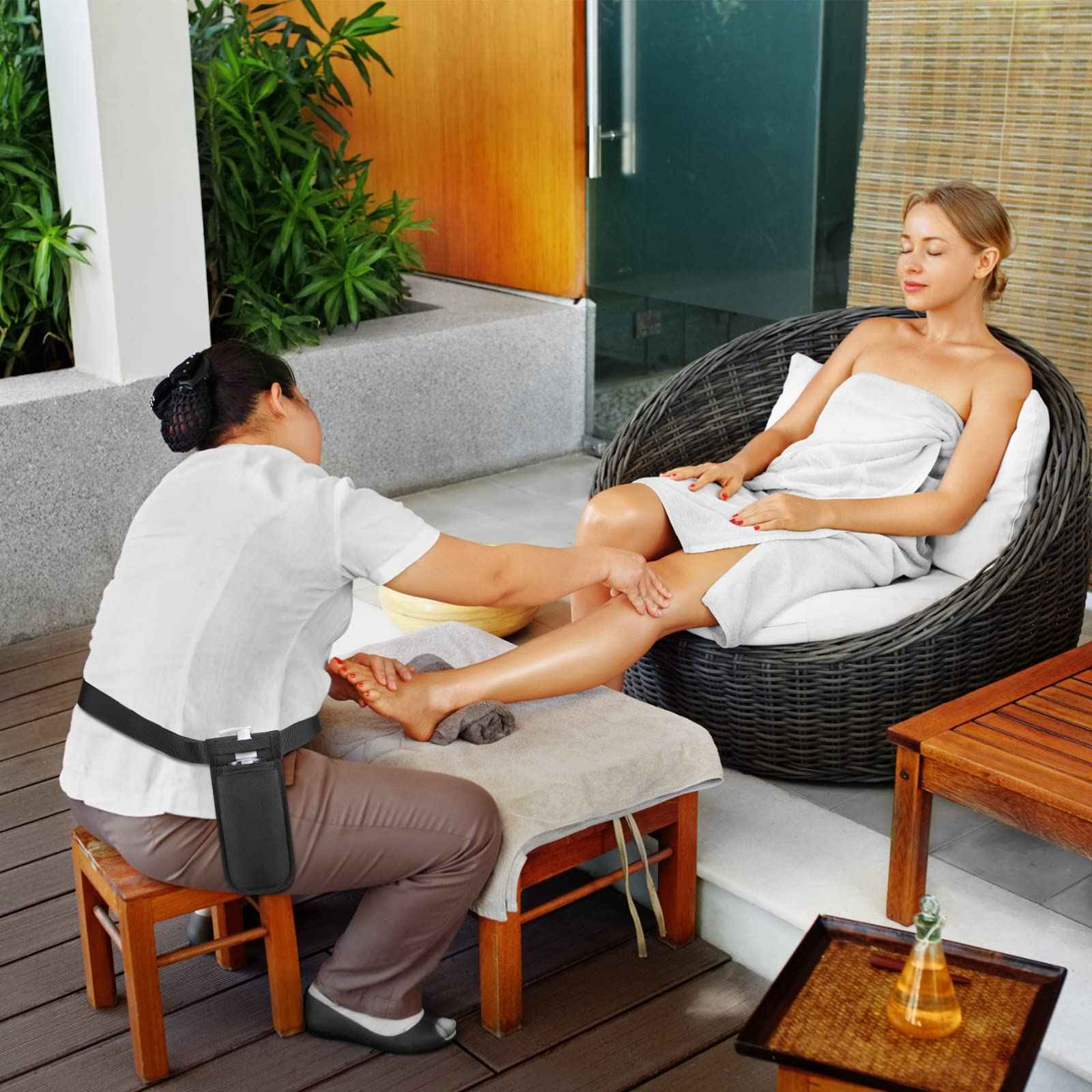 Eaasty 3 Sets Massage Bottle Holster Adjustable Single Holster and 8 oz Plastic Pump Dispenser Bottles for Lotion Massage Oil, Black