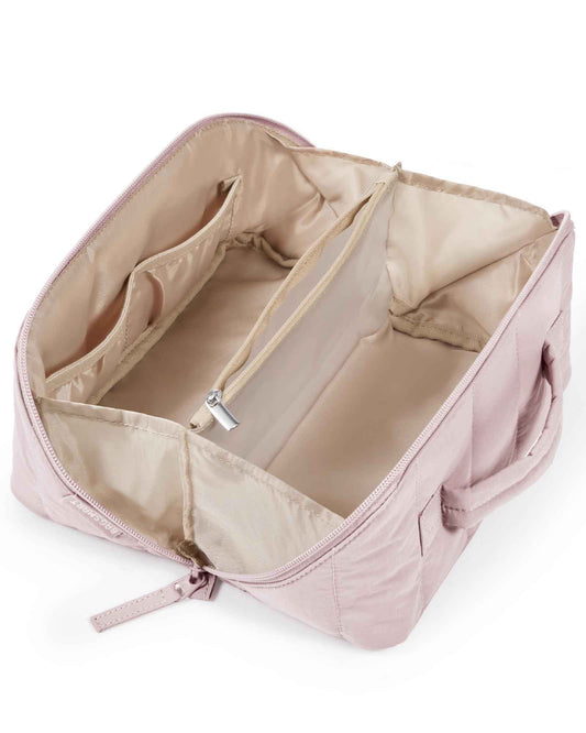 BAGSMART Travel Makeup Bag for Women, Portable Water-resistant Cosmetic Case, Puffy Padded Make Up Organizer Pouch, Open Flat Toiletry Bag for Toiletries, Brushes, Pink